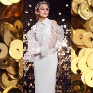 Stunning isabel garcia white dress !!